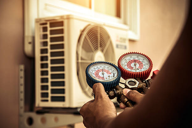 Professional Air Conditioning Service technician working in Spring Park, MN